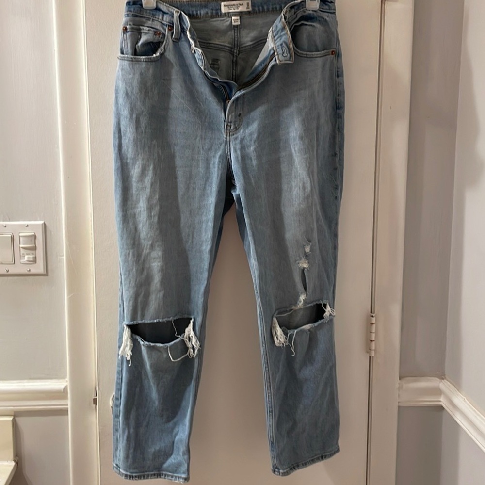Abercrombie and Fitch Curve Love Ankle Straight Ultra High Rise